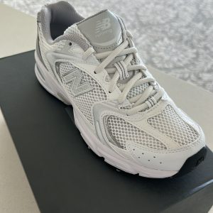 New Balance 530 Sneakers