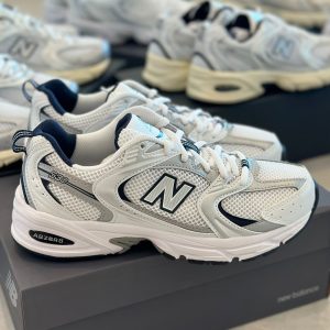 New Balance 530 Sneakers