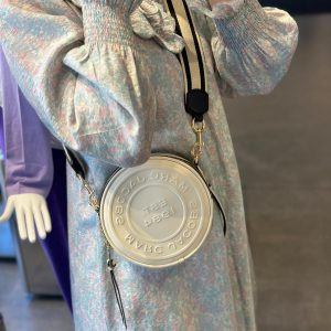 Marc Jacobs Logo Flash Yuvarlak Postacı Çanta