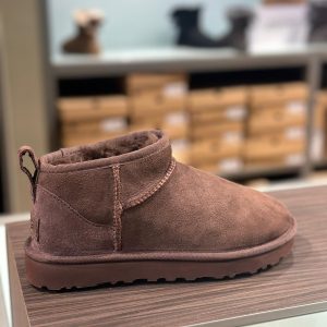 UGG Ultra Mini Boot - Burnt Cedar