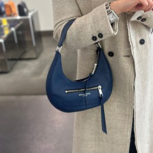 Marc Jacobs Küçük Boy Crescent Çanta